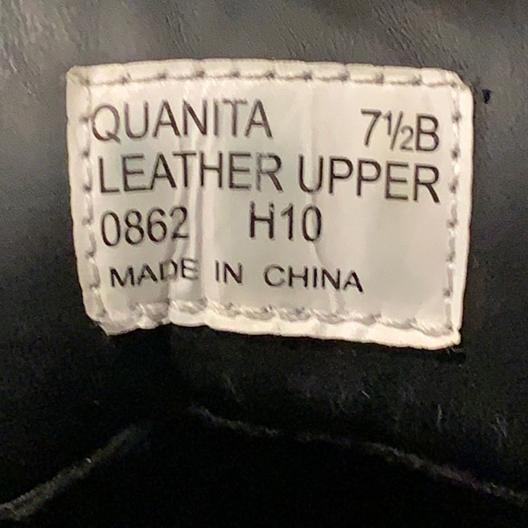 RALPH LAUREN  QUANITA BLACK LEATHER BOOTS, SIZE 7.5 B - Picture 13 of 15